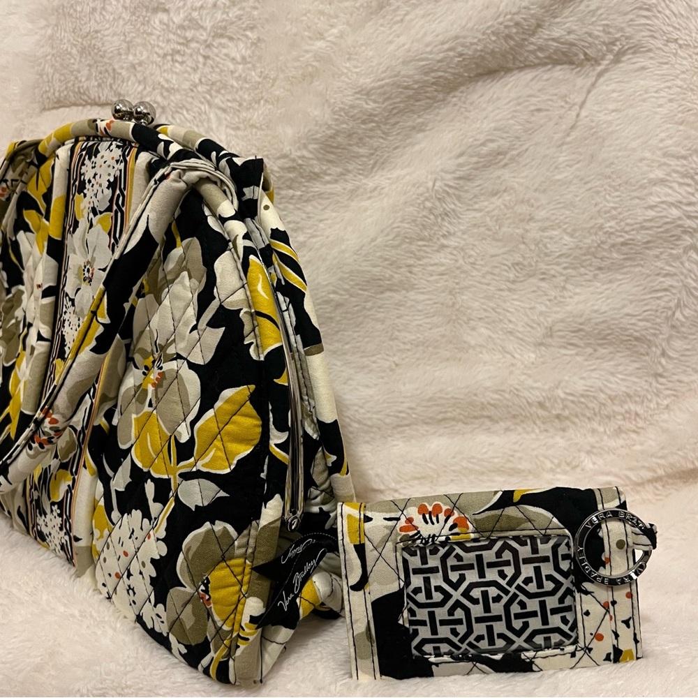 Vera Bradley Eloise Kiss-Lock Bag and Tri-Fold Wallet in Dogwood